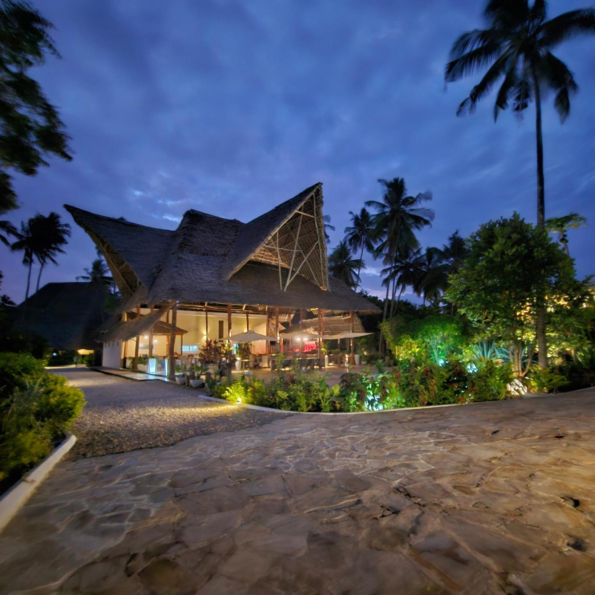 Maharaja Boutique Hotel Zanzibar Уроа Екстериор снимка