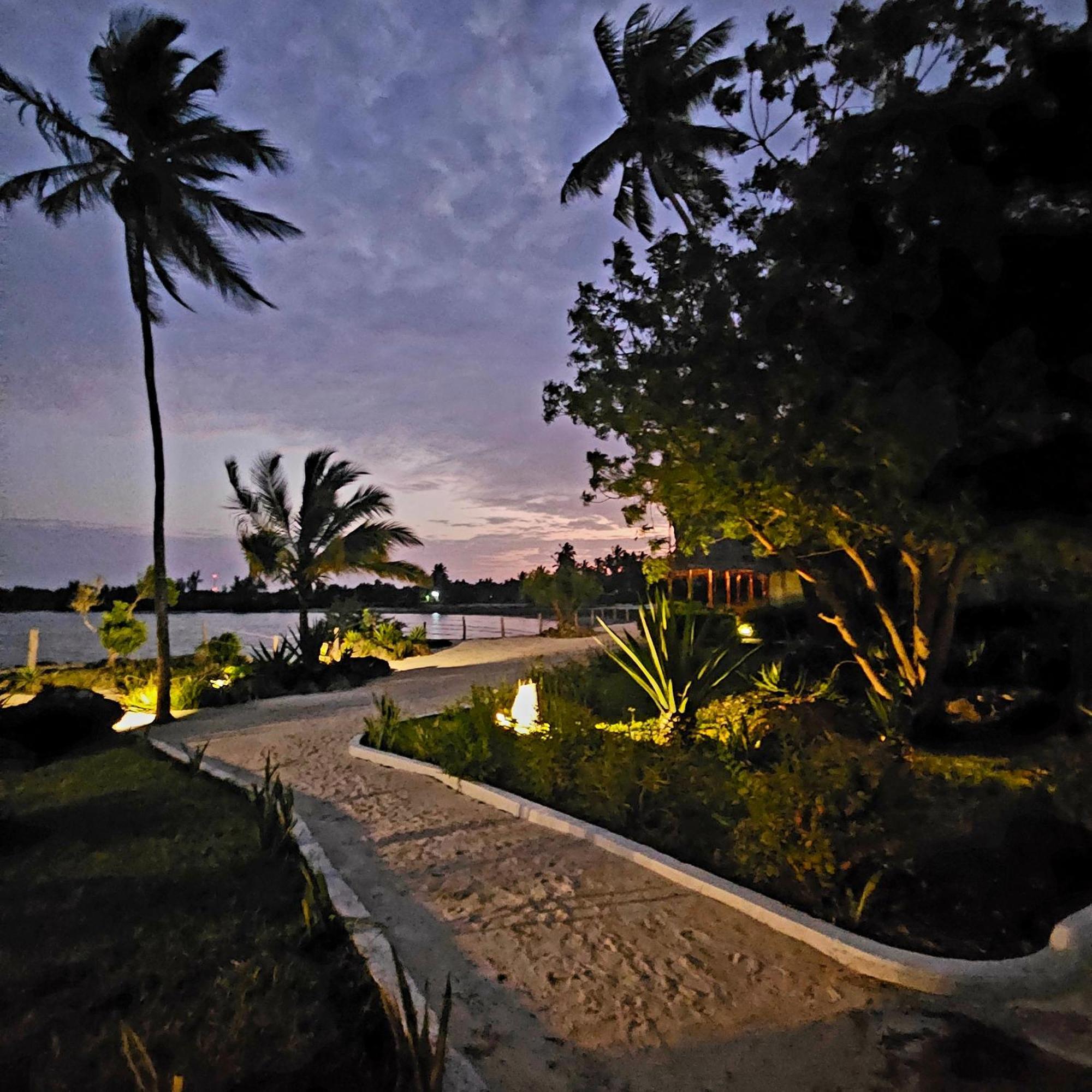 Maharaja Boutique Hotel Zanzibar Уроа Екстериор снимка