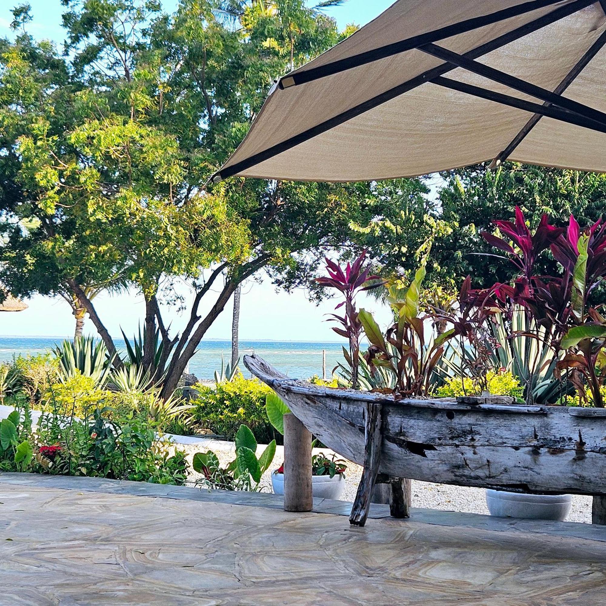 Maharaja Boutique Hotel Zanzibar Уроа Екстериор снимка
