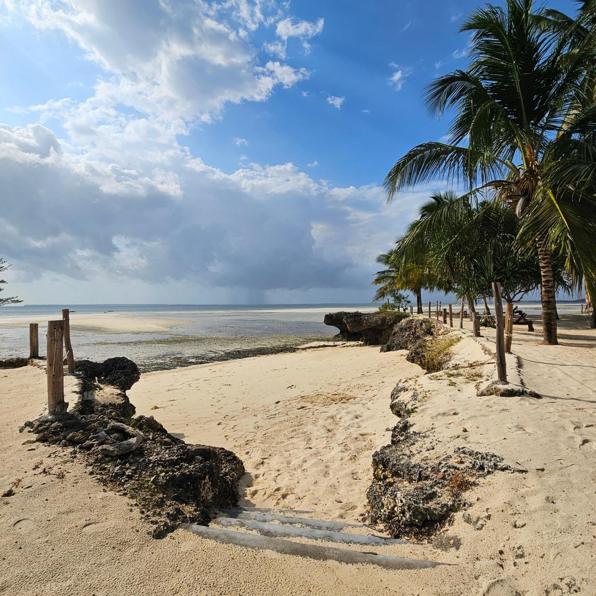 Maharaja Boutique Hotel Zanzibar Уроа Екстериор снимка