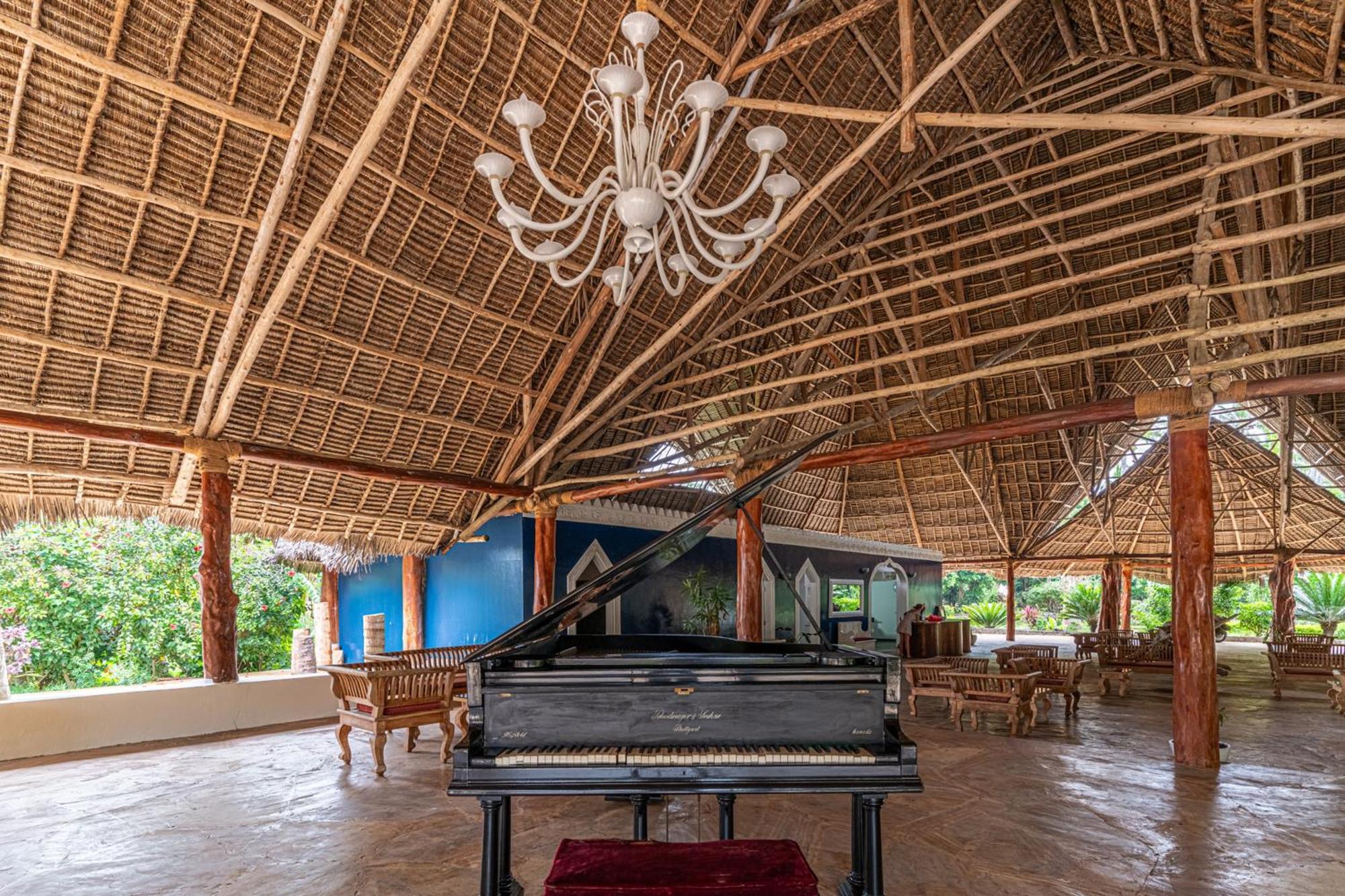 Maharaja Boutique Hotel Zanzibar Уроа Екстериор снимка